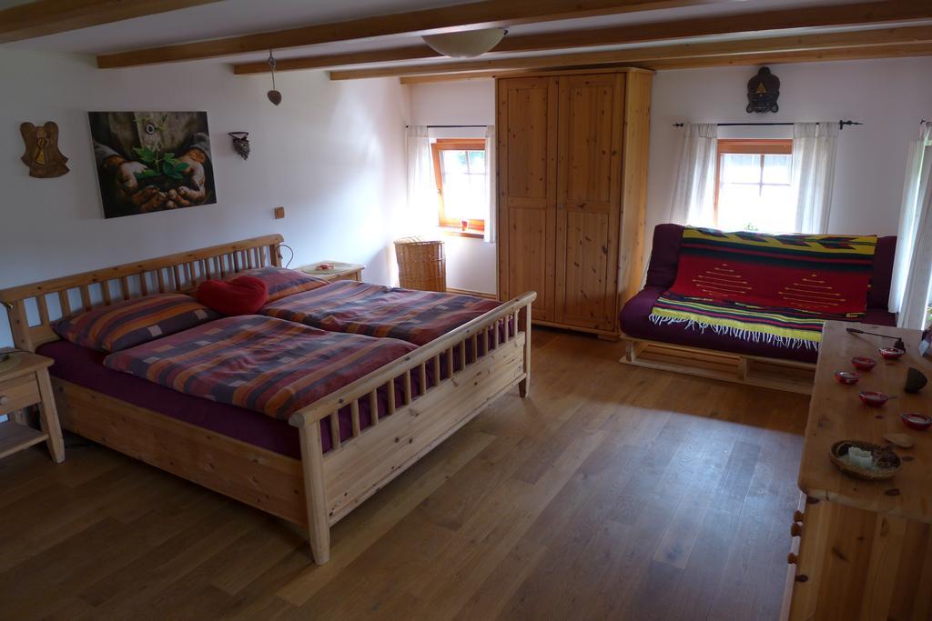 Guest House Sneznik المظهر الخارجي الصورة